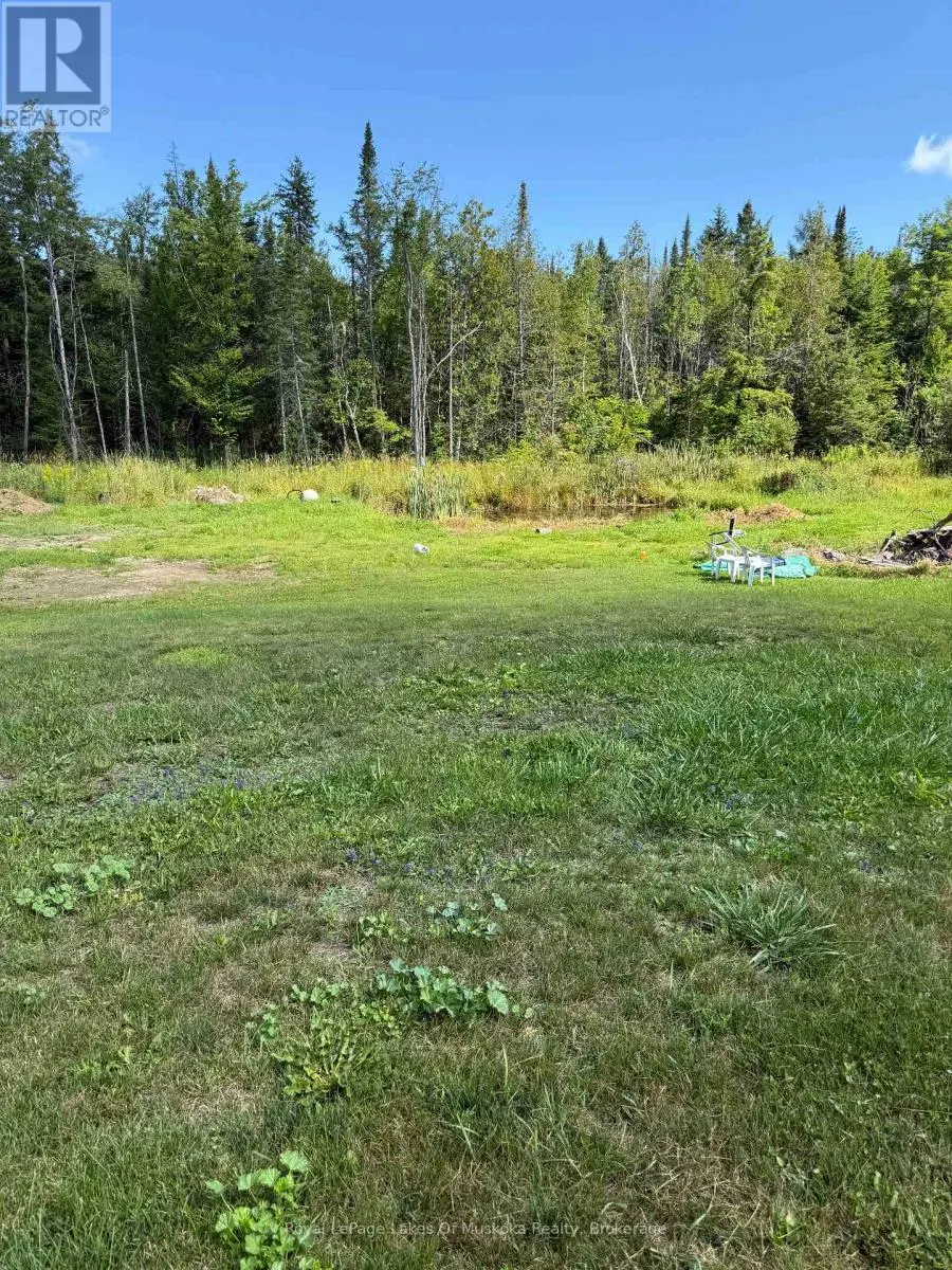 1014 BEN LAKE ROAD EAST ROAD