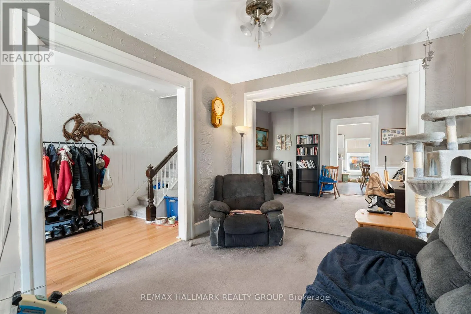 101 PEARL STREET W