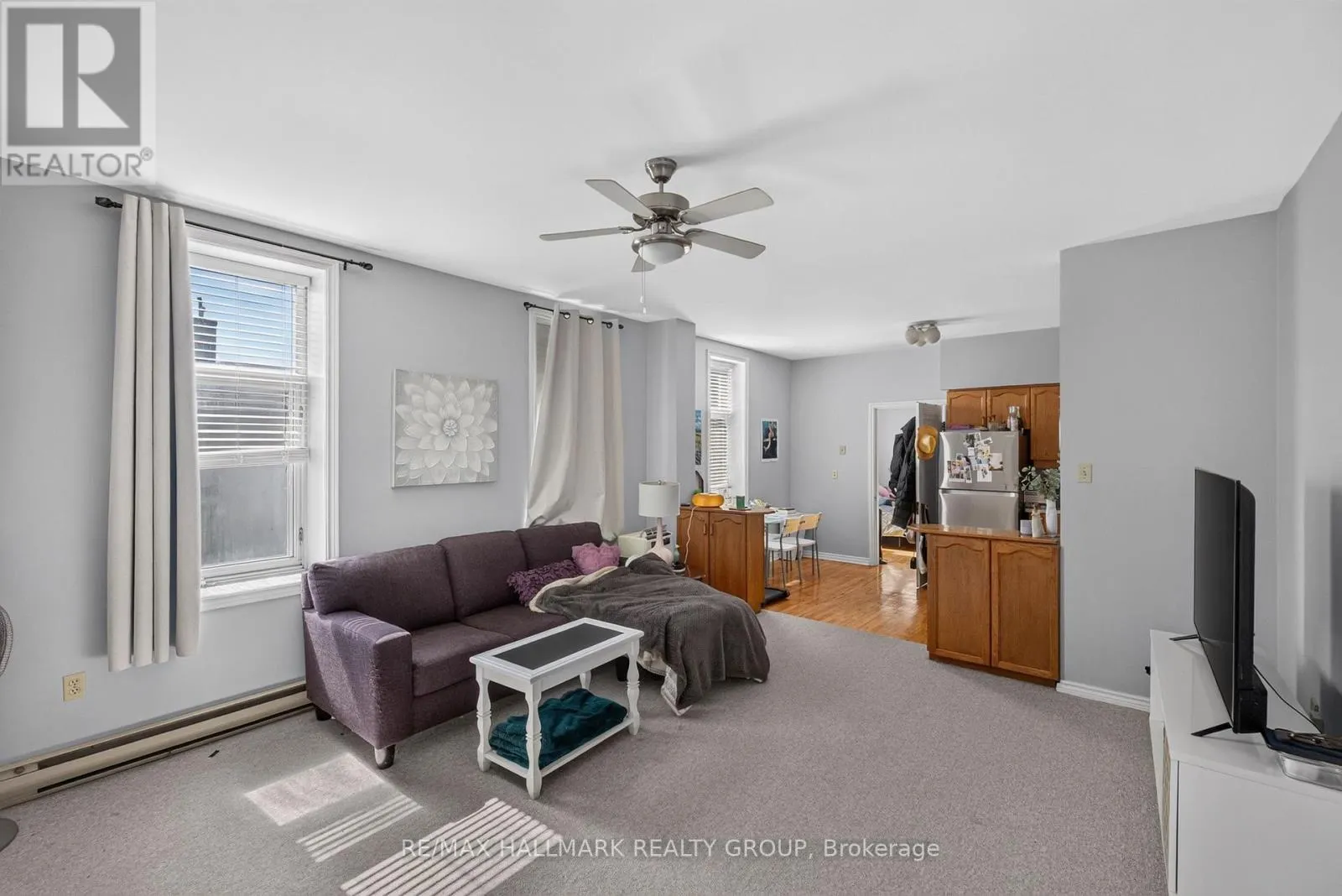 100 JOHN STREET N