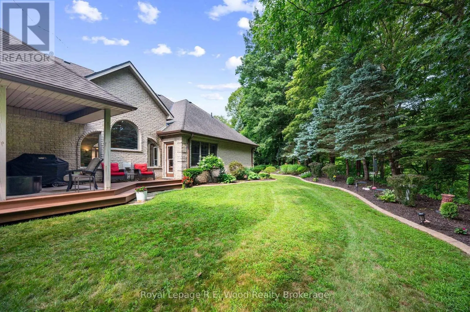 2 WHISPERING PINE LANE