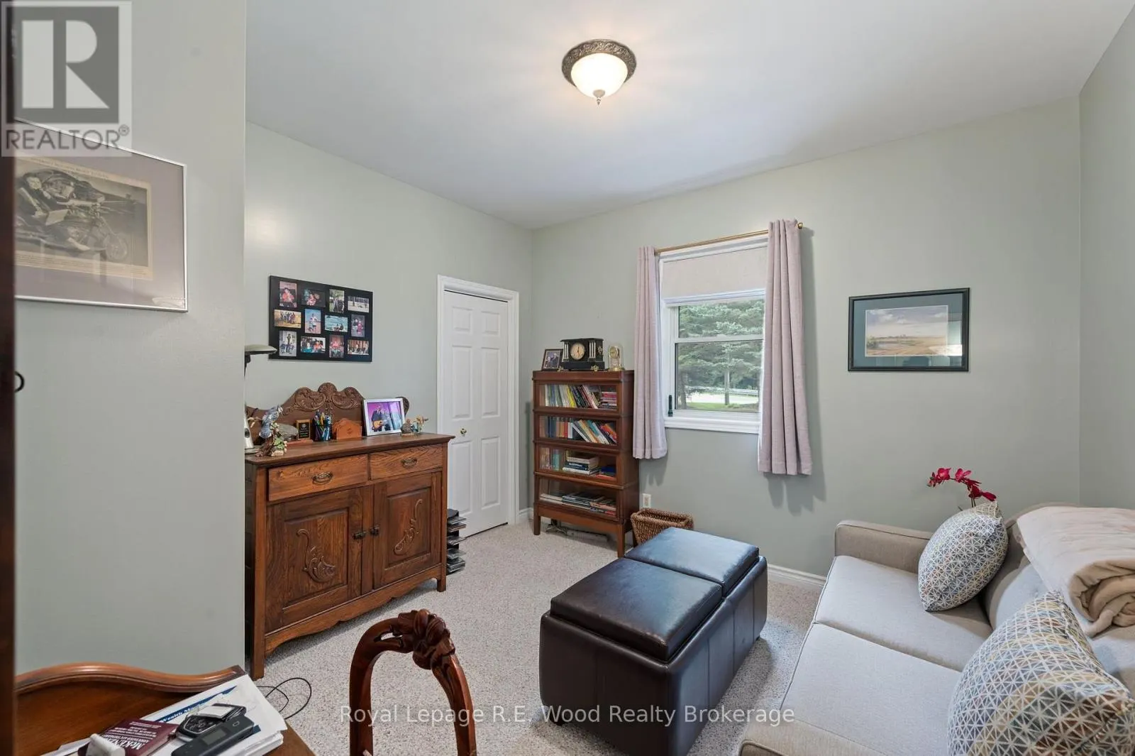 2 WHISPERING PINE LANE