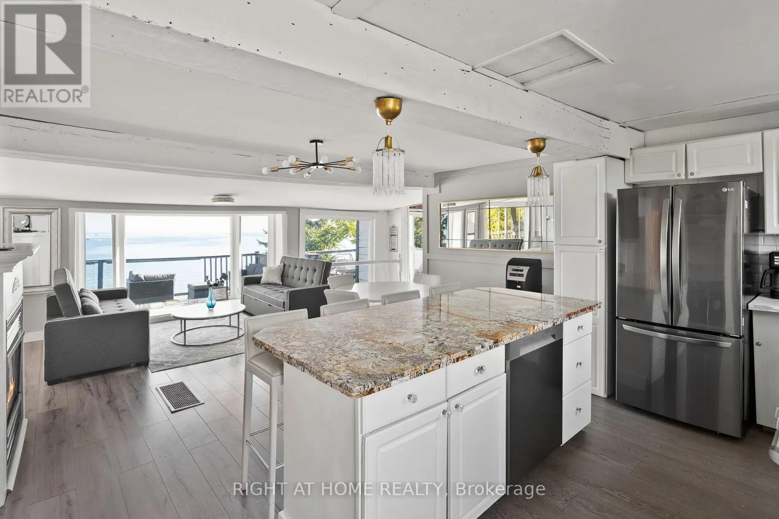 71 LIGHTHOUSE DR DRIVE