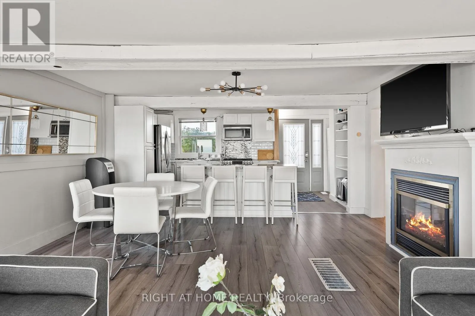 71 LIGHTHOUSE DR DRIVE