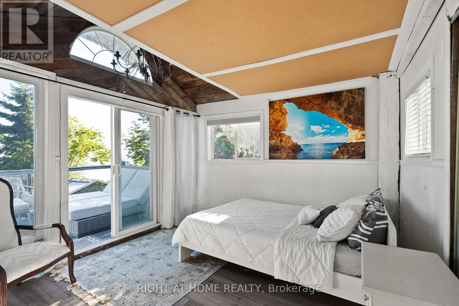 71 LIGHTHOUSE DR DRIVE