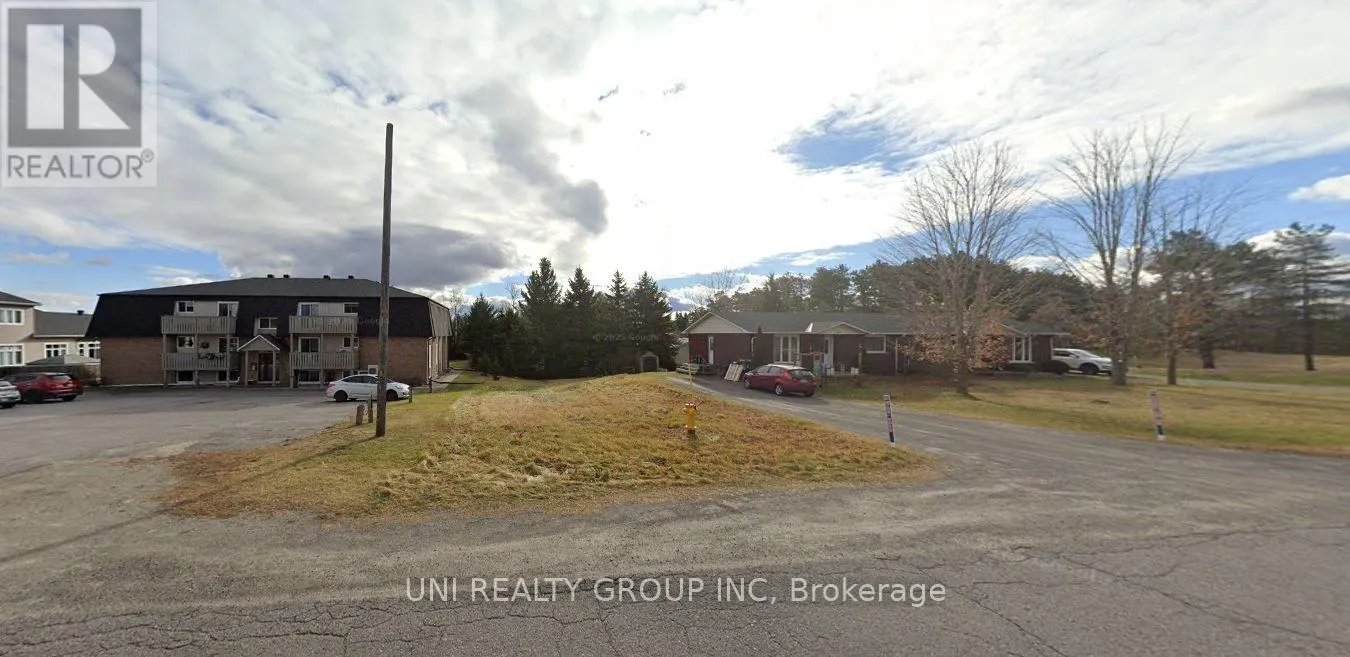 146 GEORGE STREET W