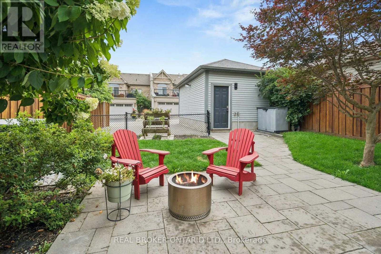 168 HAMPSON CRESCENT