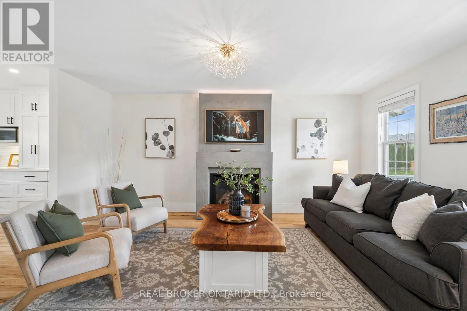 168 HAMPSON CRESCENT