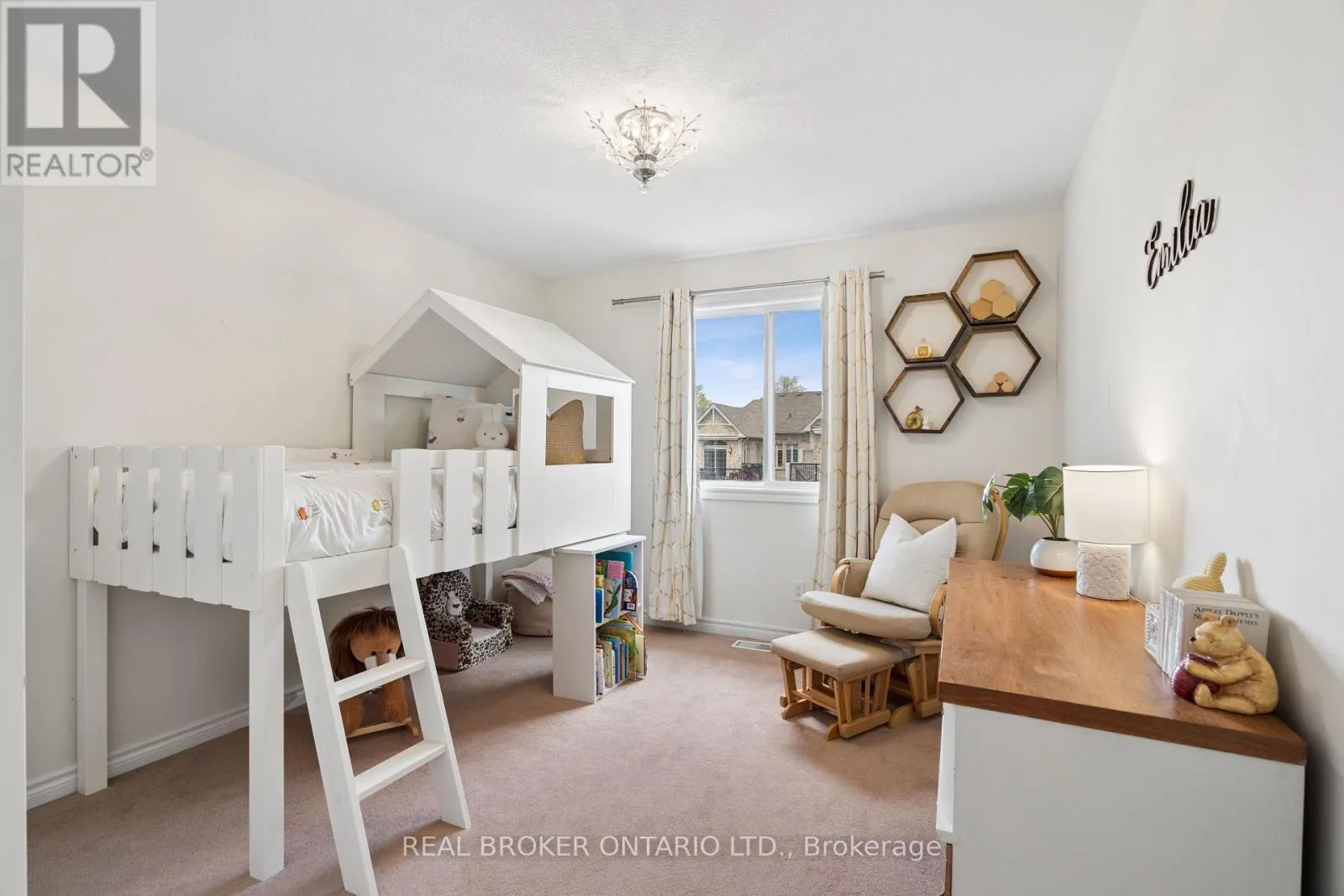 168 HAMPSON CRESCENT
