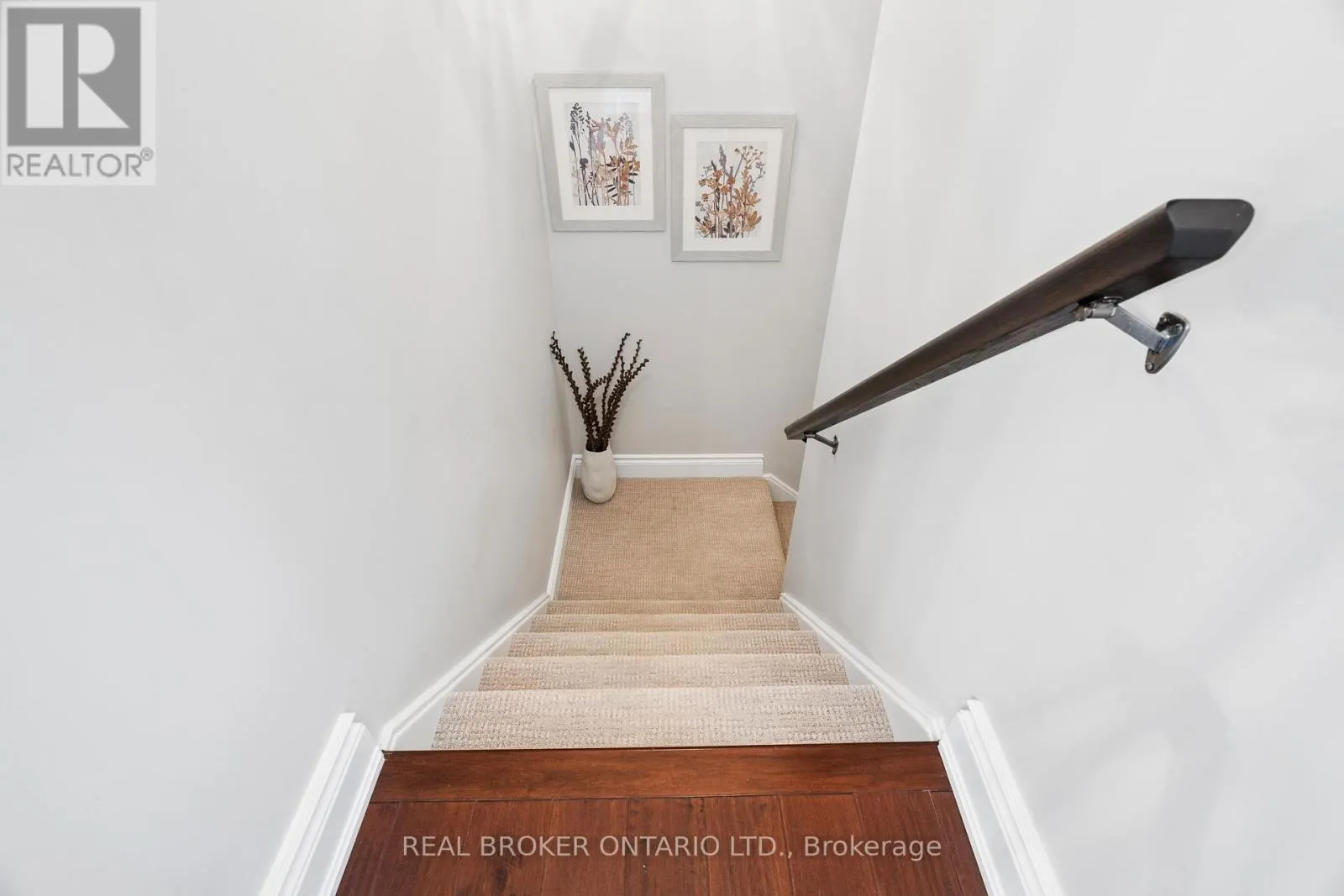 14 CHESTNUT DRIVE