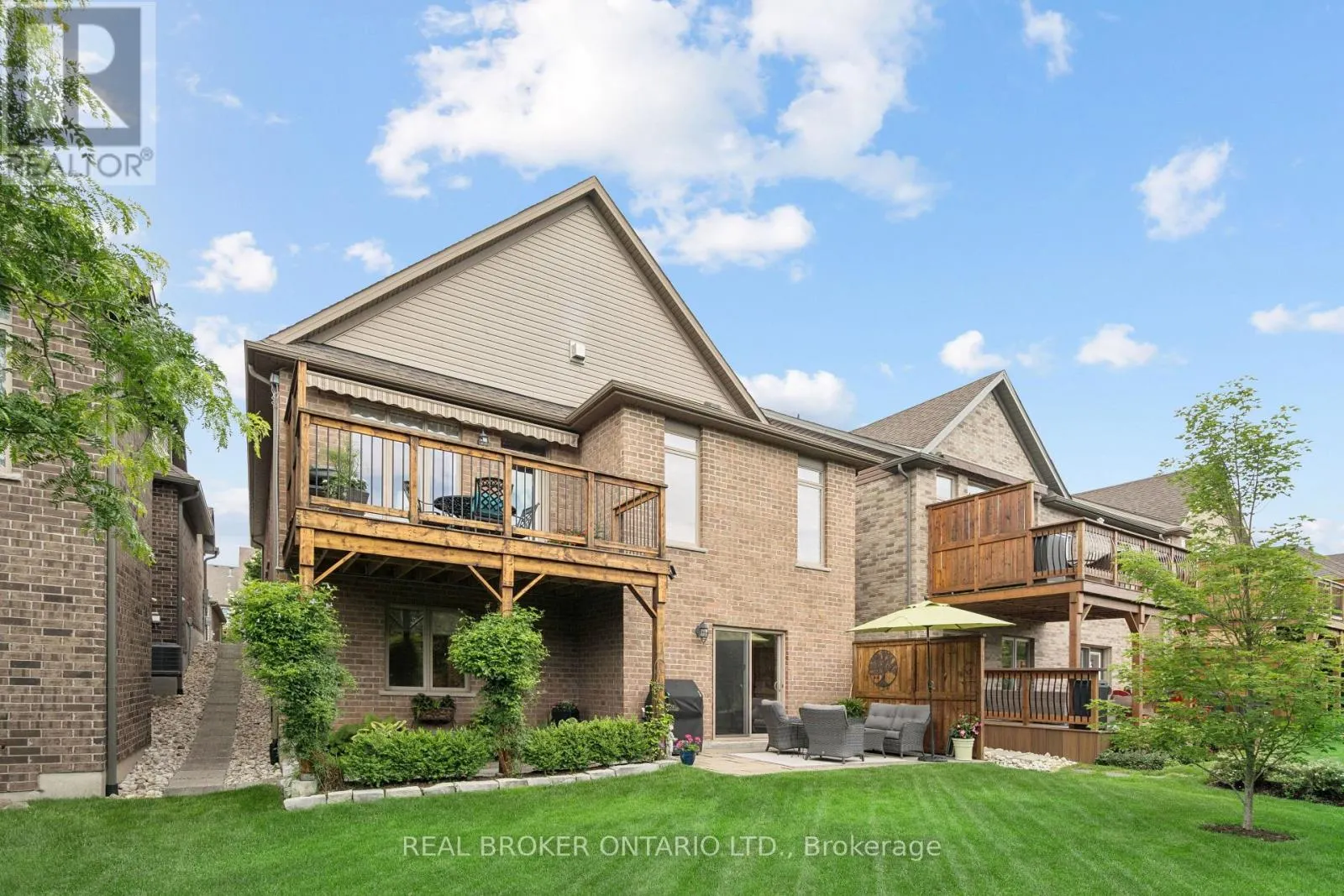 14 CHESTNUT DRIVE
