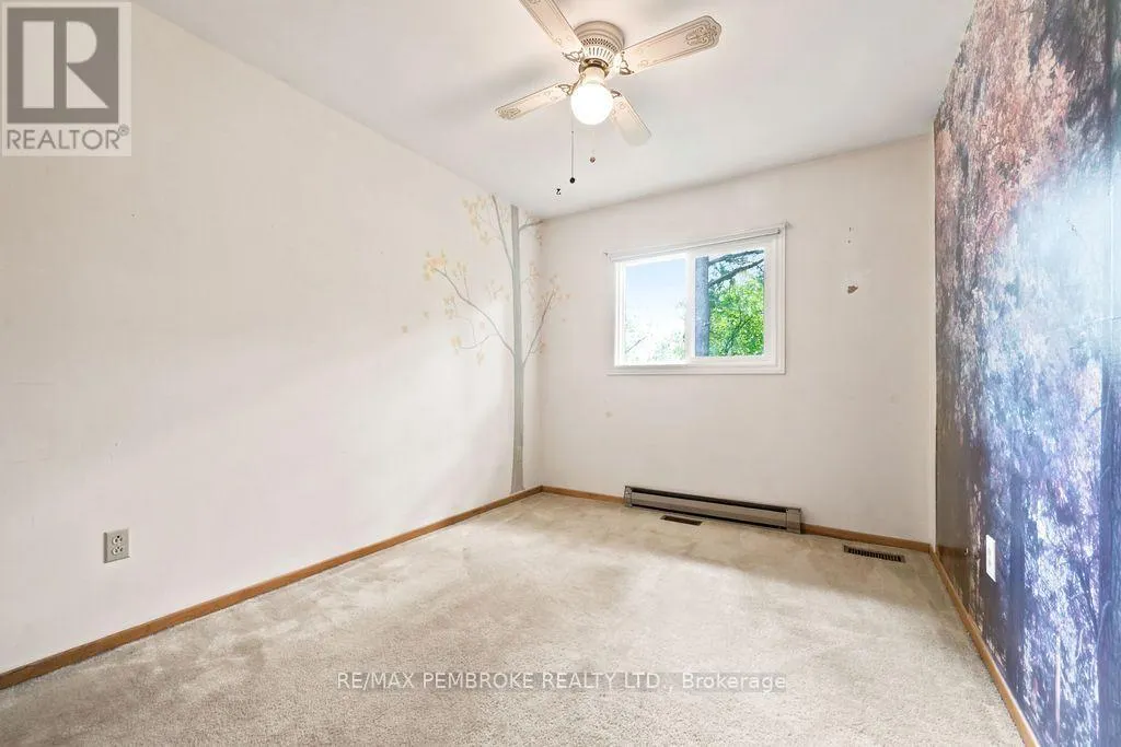 20 MEADOWBROOK DRIVE