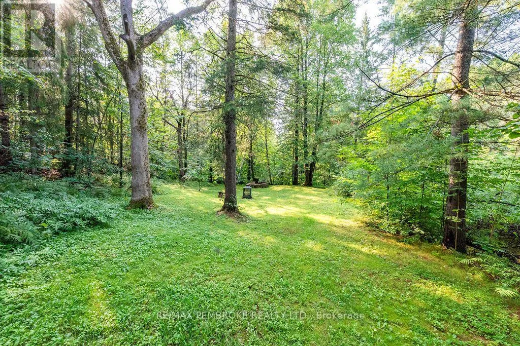 20 MEADOWBROOK DRIVE