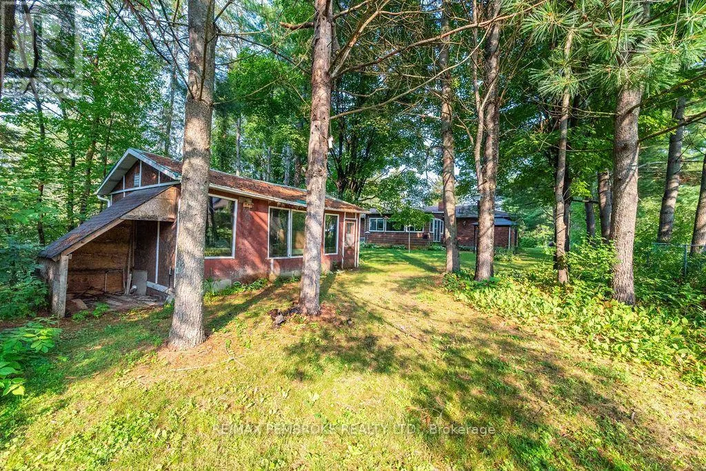 20 MEADOWBROOK DRIVE