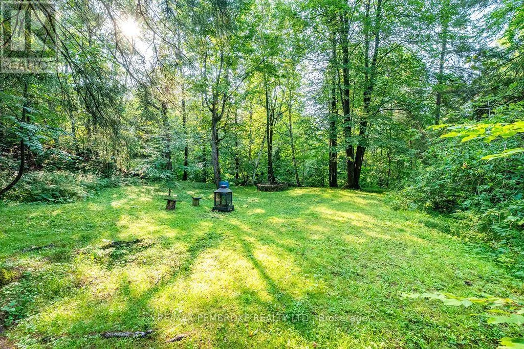 20 MEADOWBROOK DRIVE