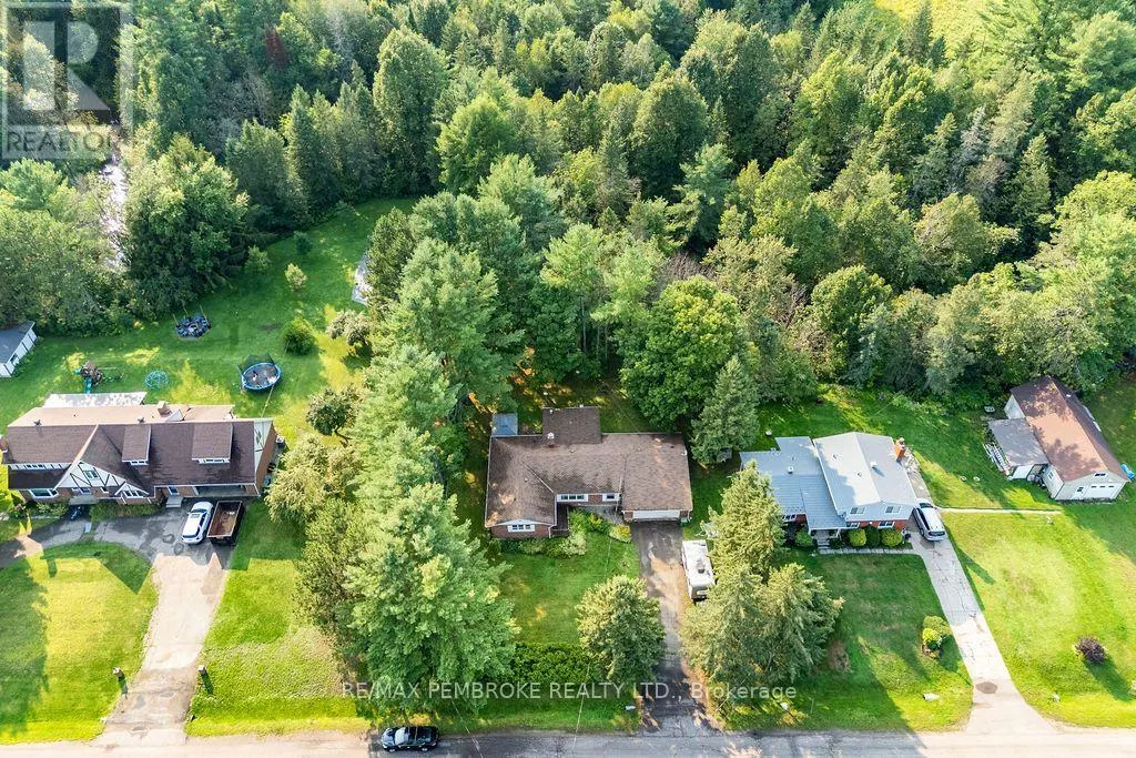 20 MEADOWBROOK DRIVE