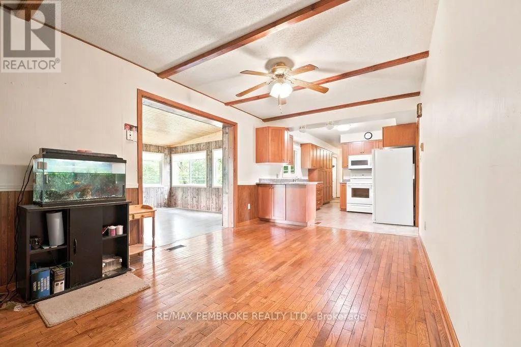 20 MEADOWBROOK DRIVE
