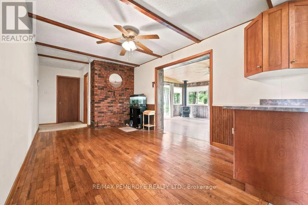 20 MEADOWBROOK DRIVE