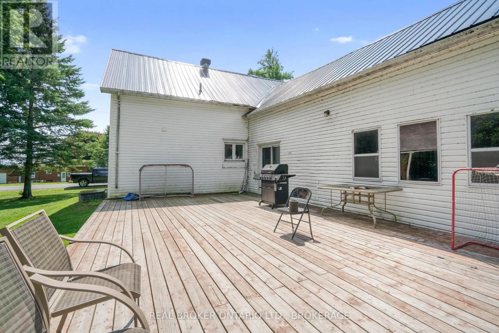 15631 MANNING ROAD