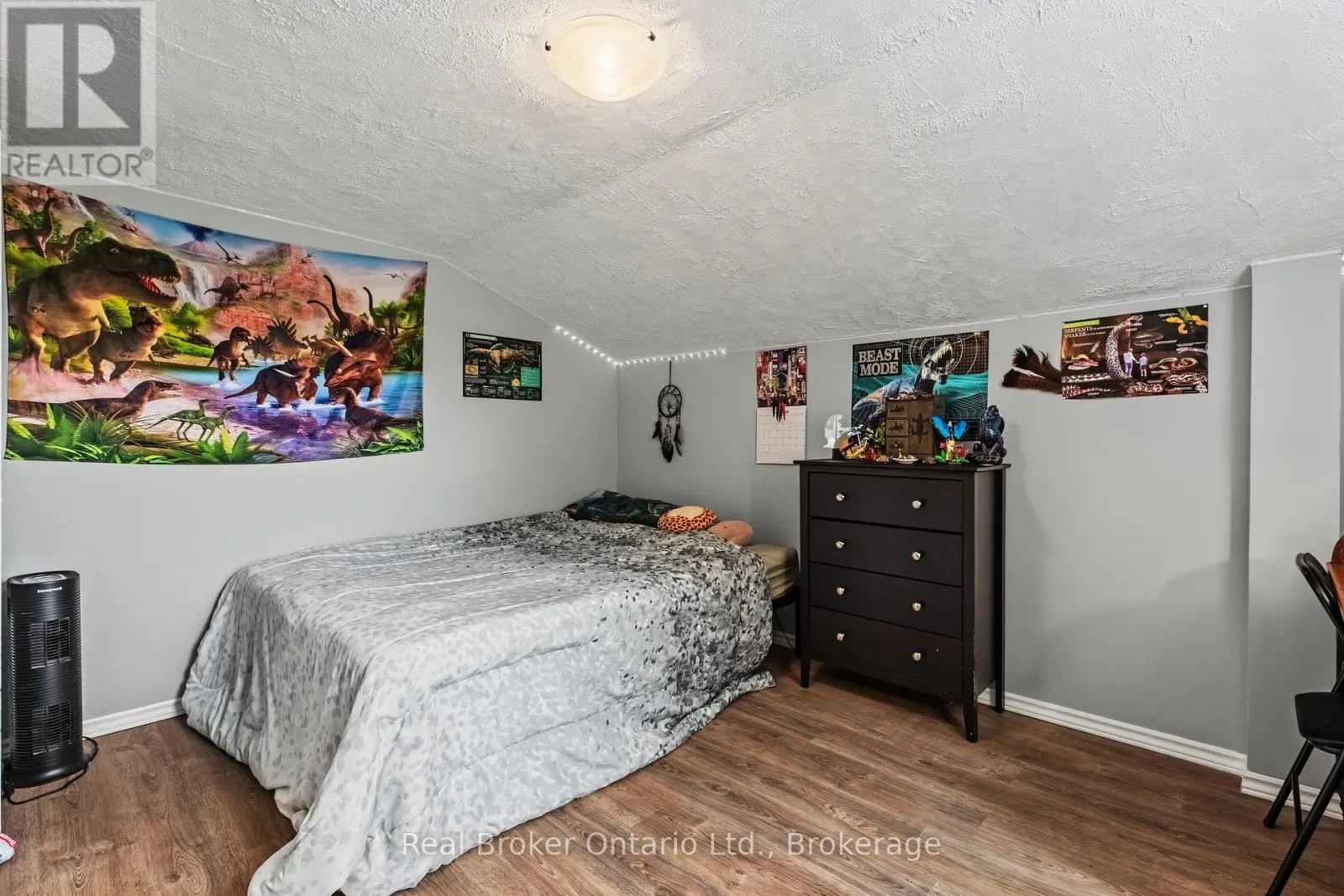 3047 BRUCE 1 ROAD