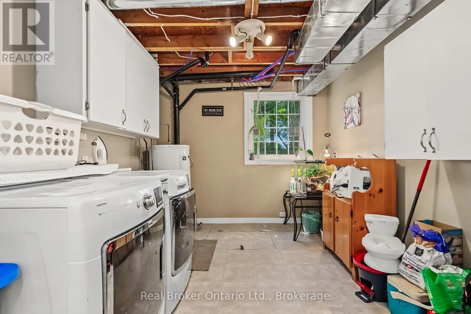 3047 BRUCE 1 ROAD