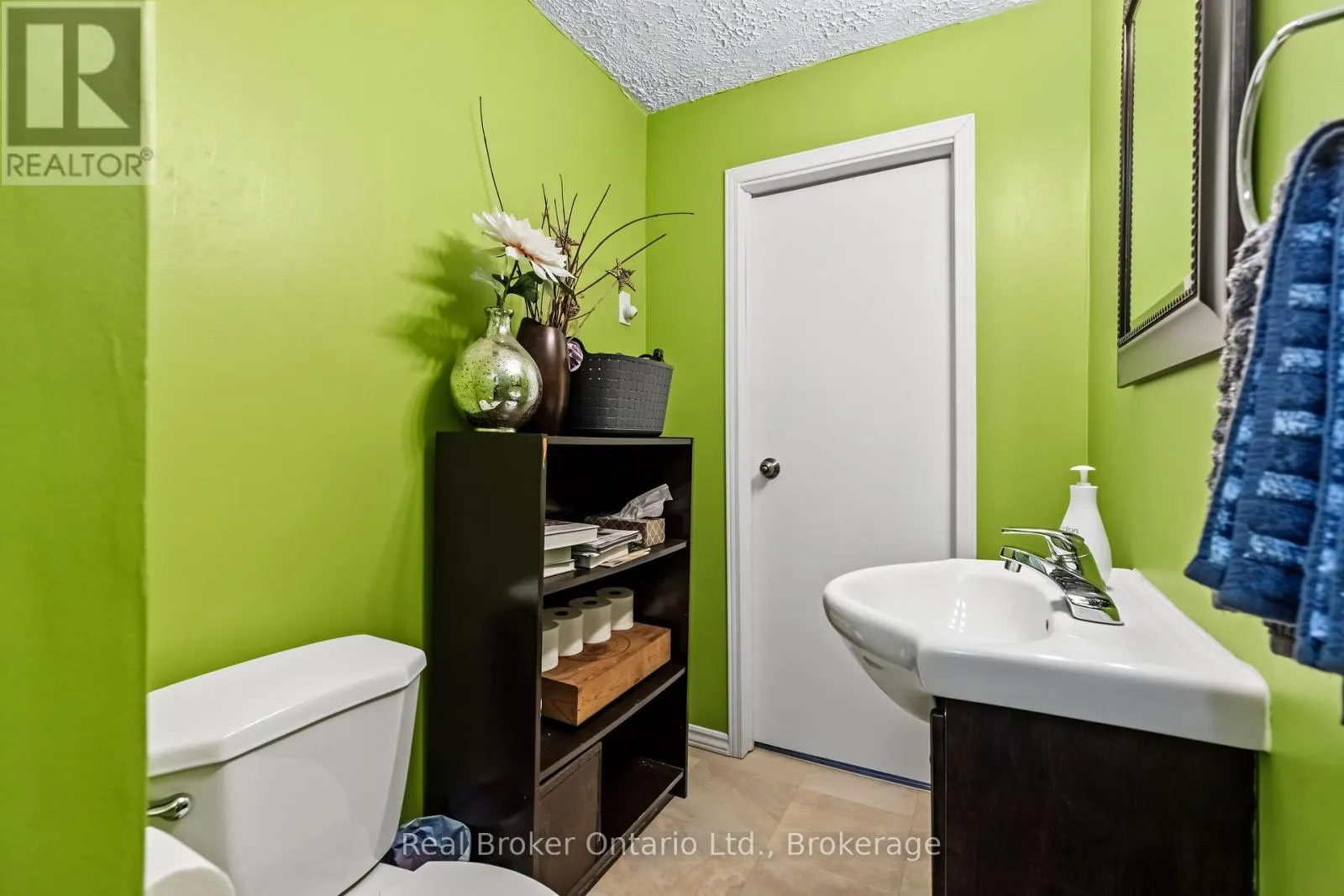 3047 BRUCE 1 ROAD