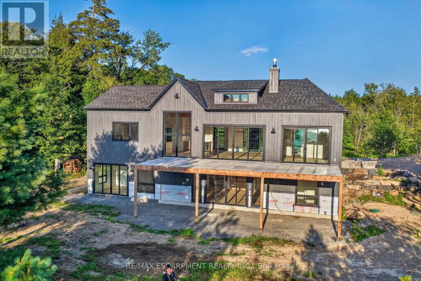 1641 BRACKENRIG ROAD