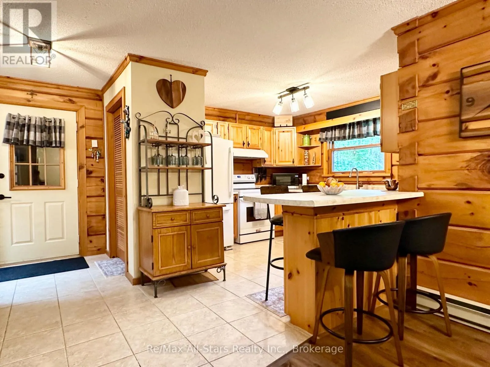 55 GOLF CLUB CRESCENT