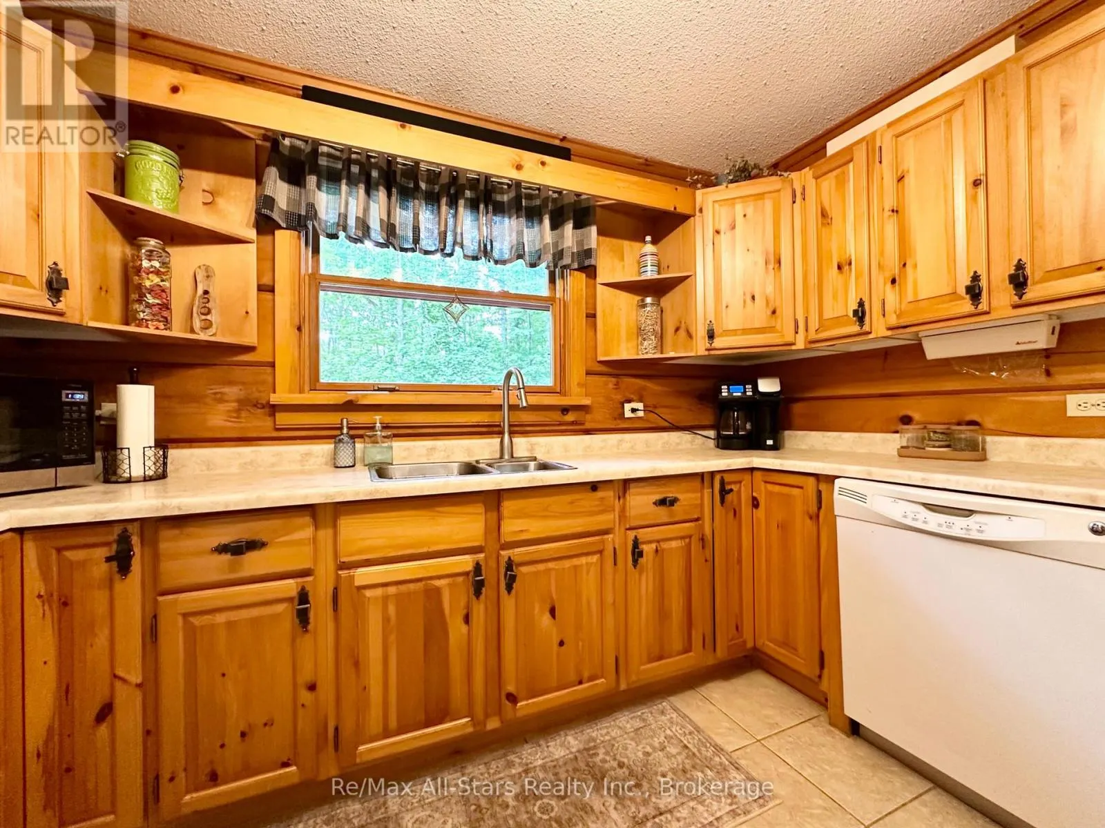 55 GOLF CLUB CRESCENT
