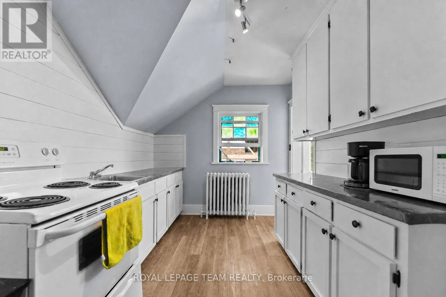 229 CECELIA STREET