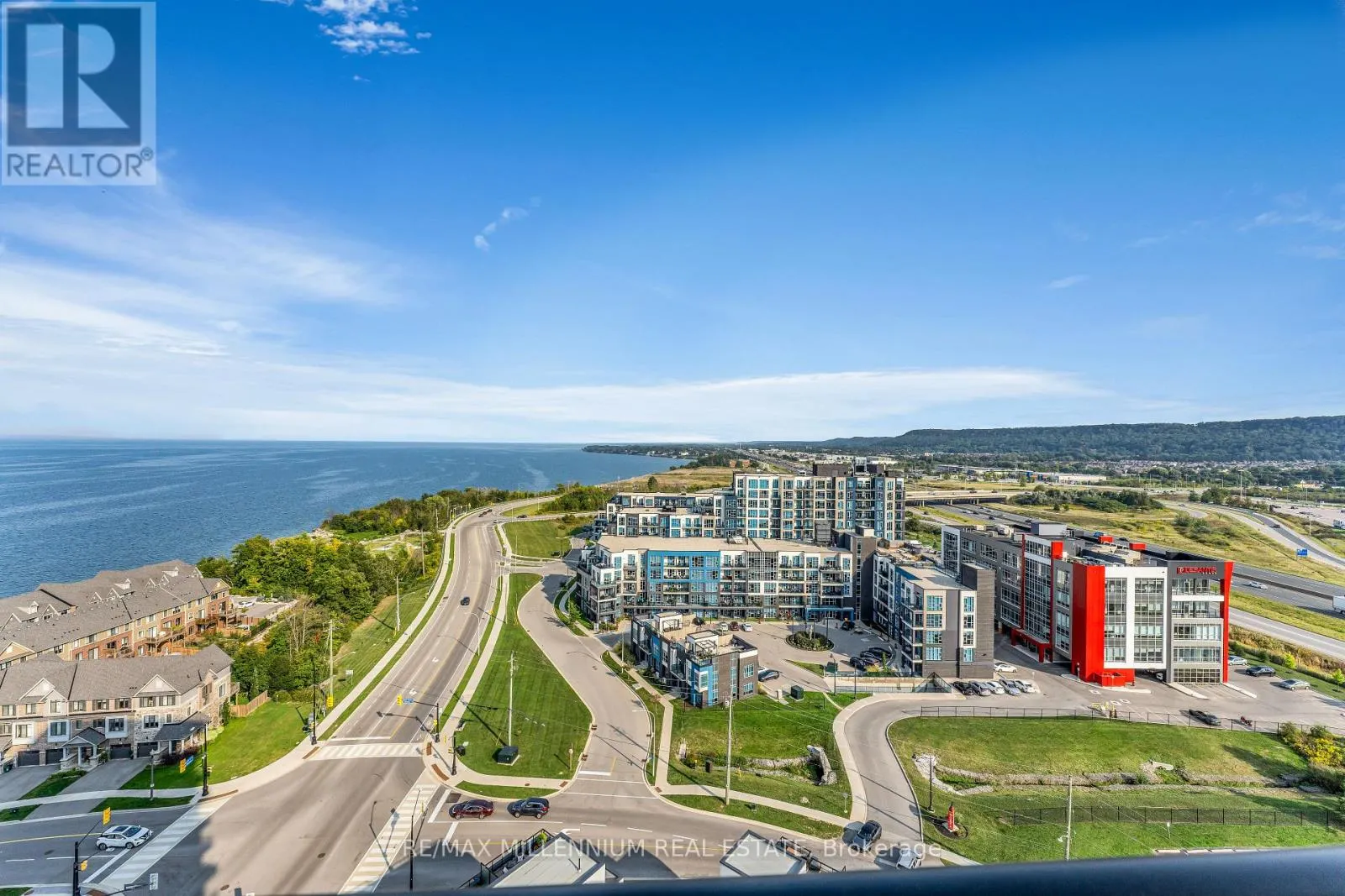 1011 - 385 WINSTON ROAD