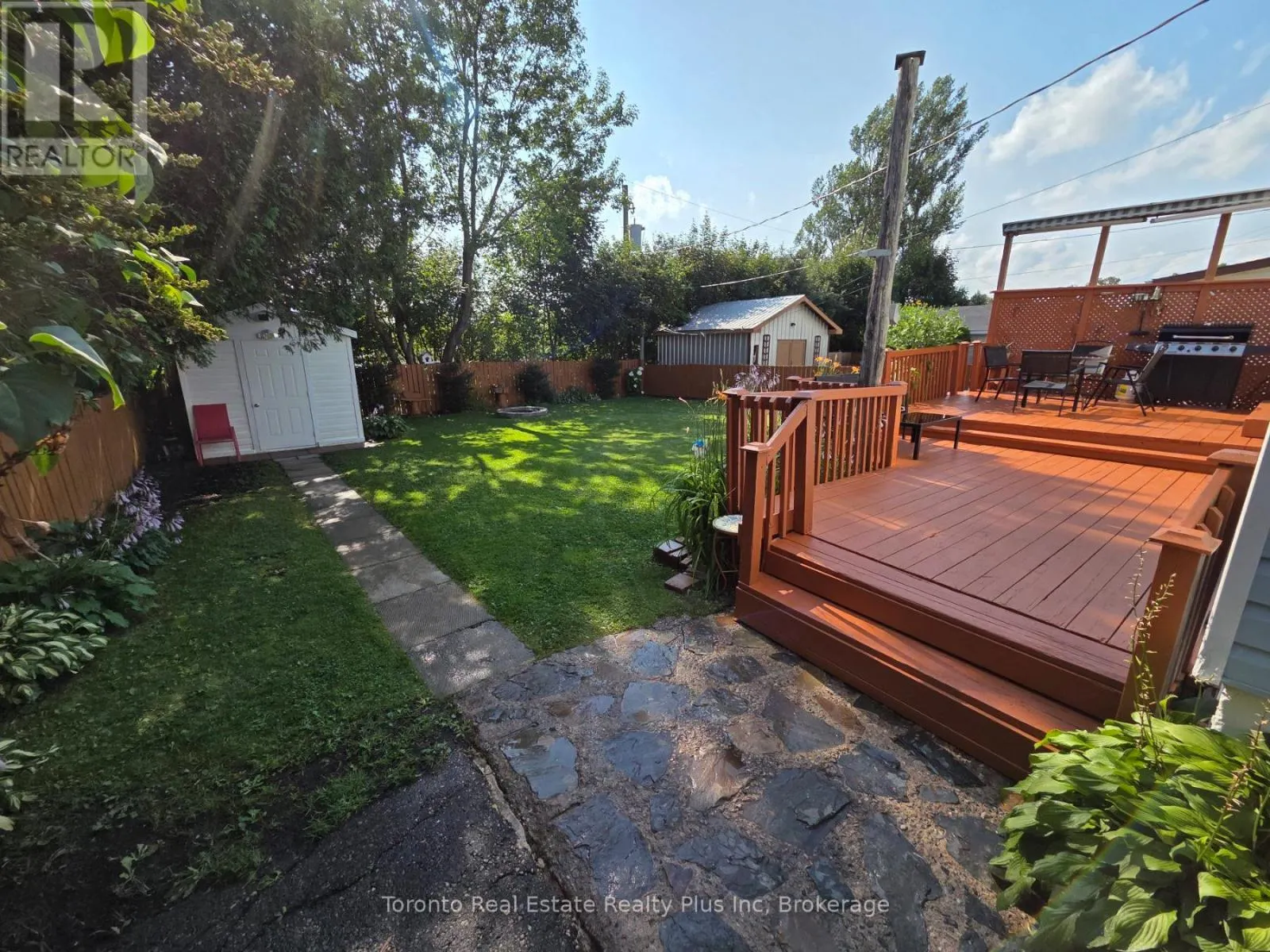 28 MILLIKEN ROAD