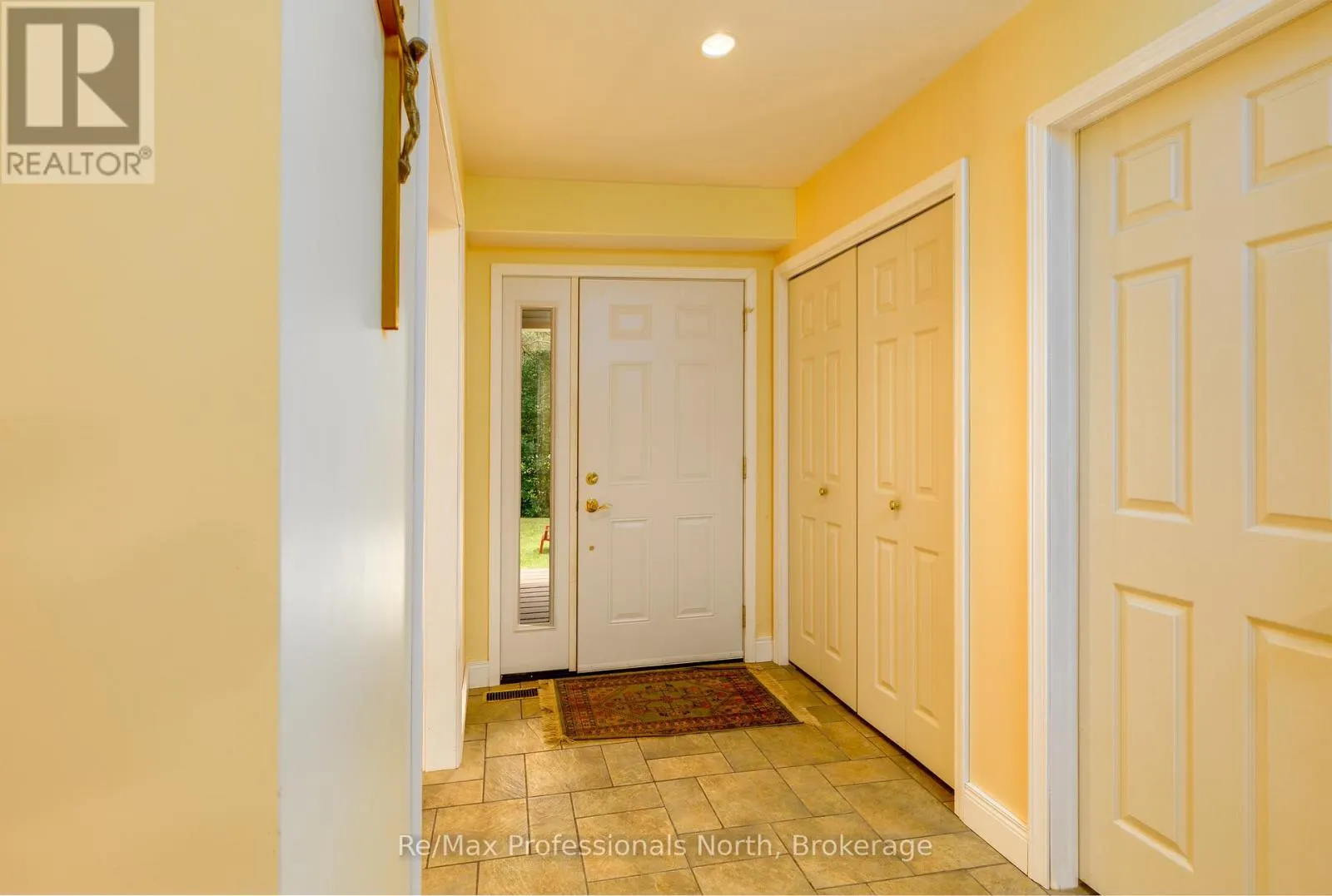 1003 HERON LANE