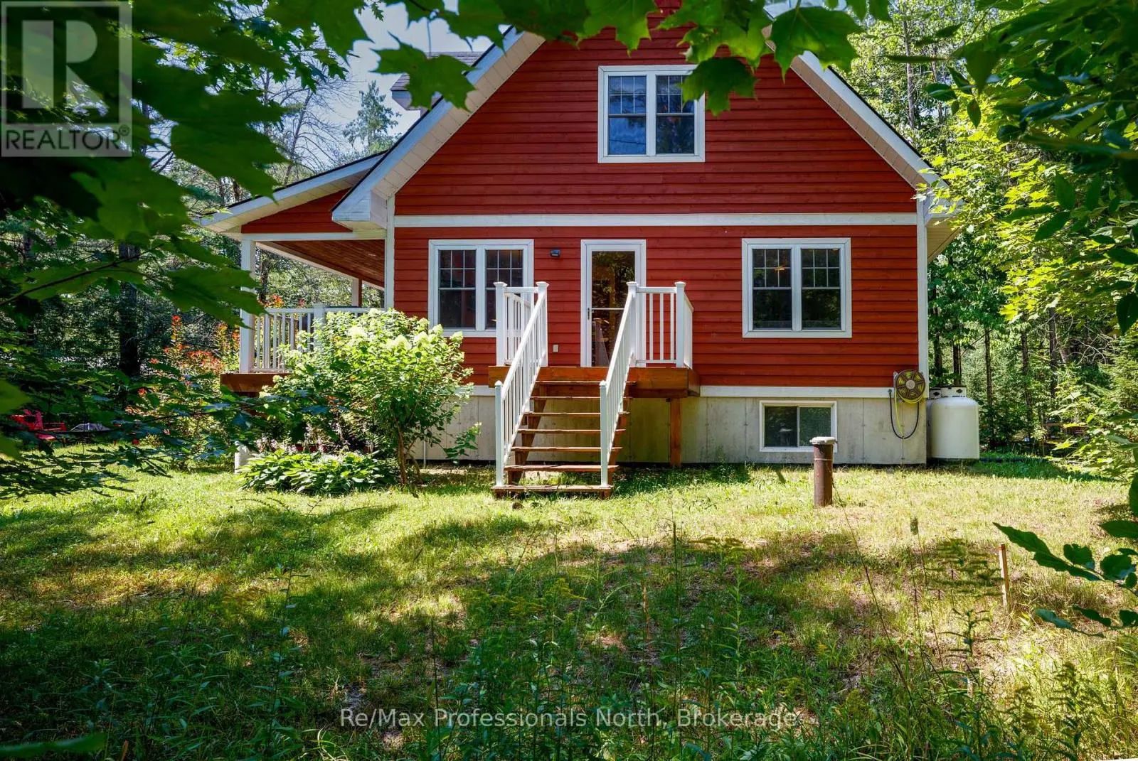 1003 HERON LANE