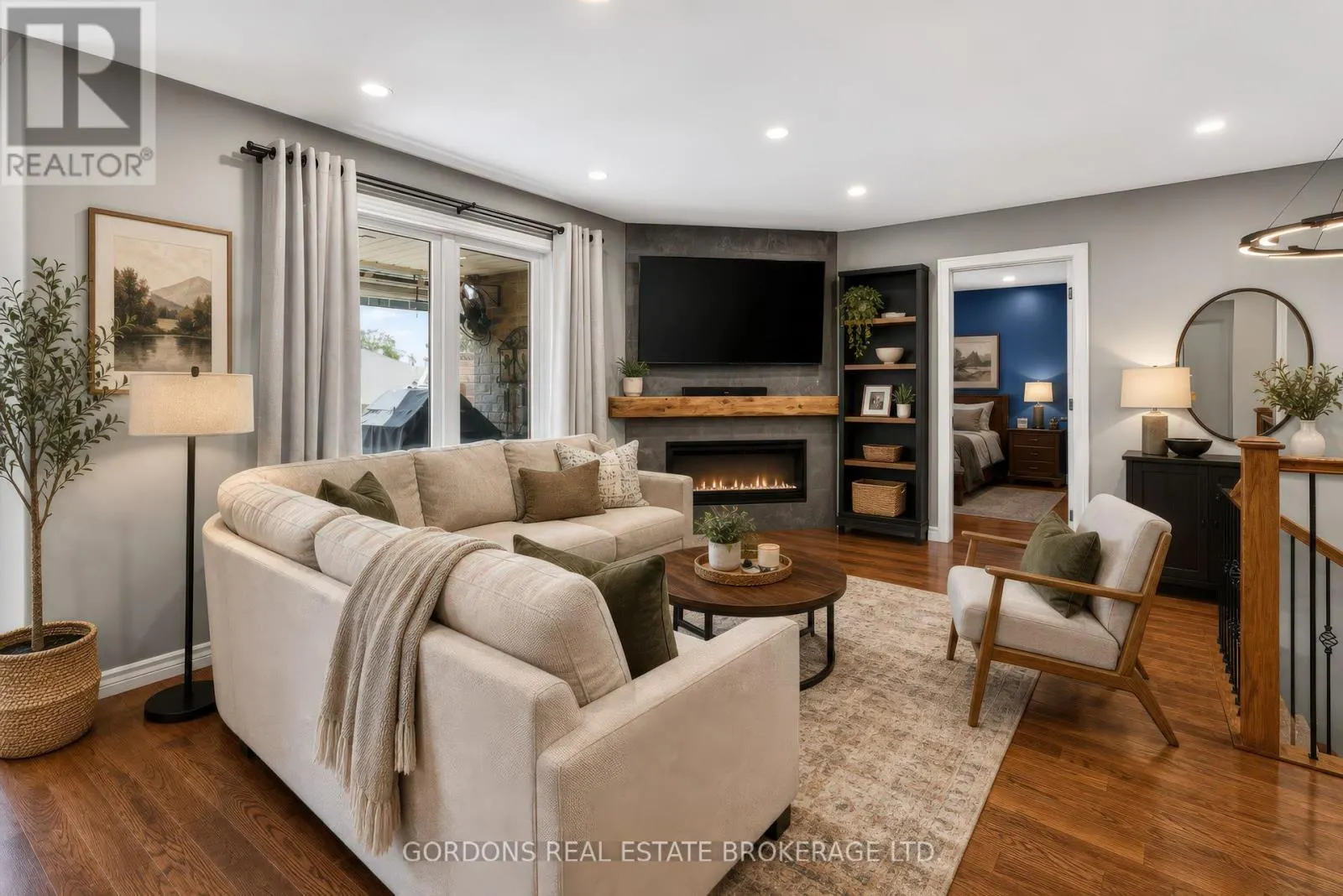 436 BRIDGE STREET W