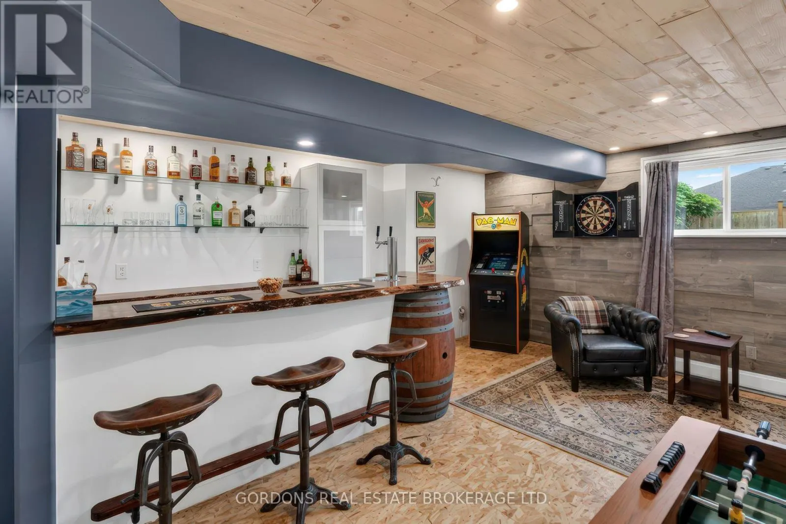 436 BRIDGE STREET W