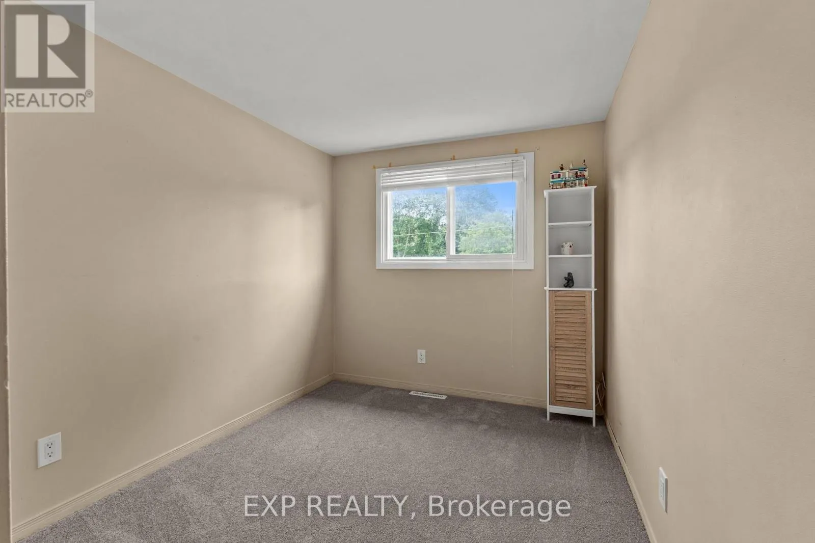 7 - 4230 MEADOWVALE DRIVE #7