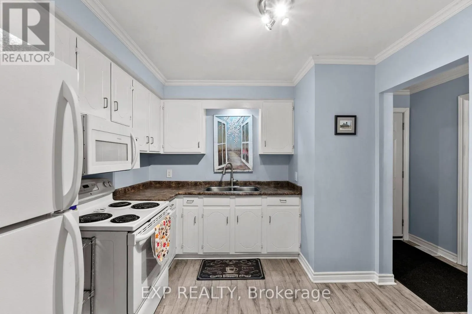 7 - 4230 MEADOWVALE DRIVE #7