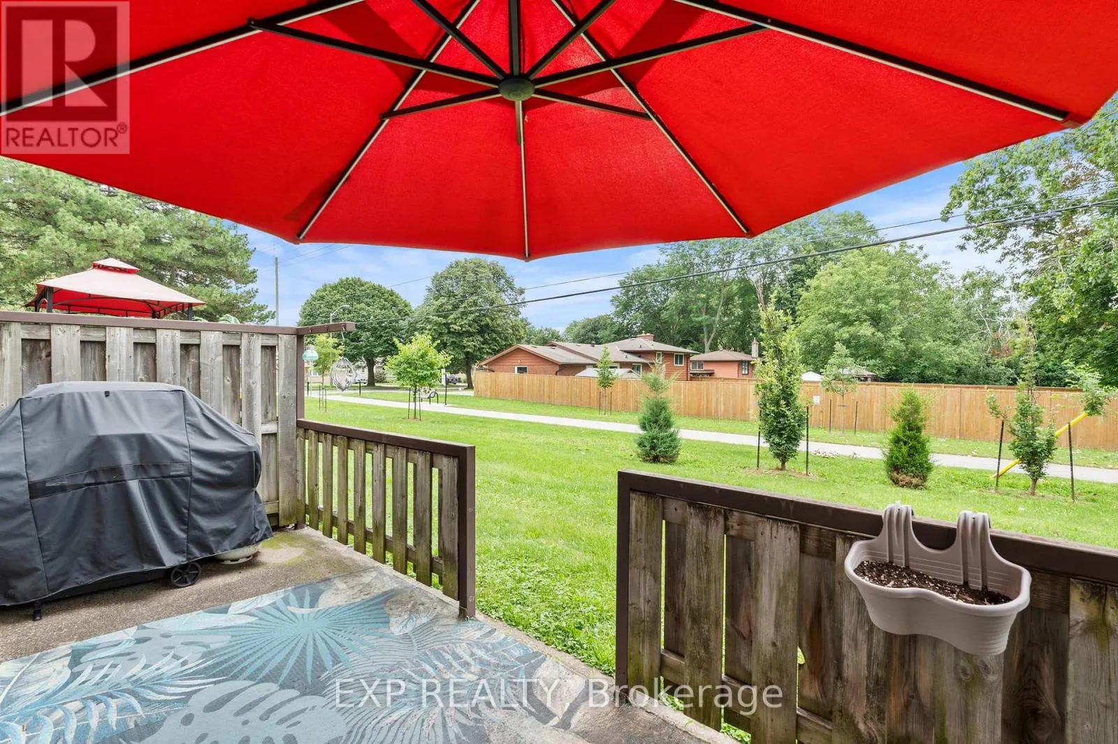 7 - 4230 MEADOWVALE DRIVE #7