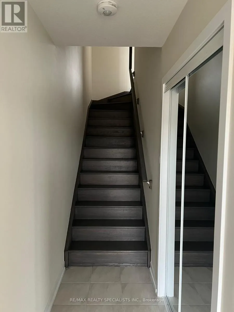 115 MELODY LANE
