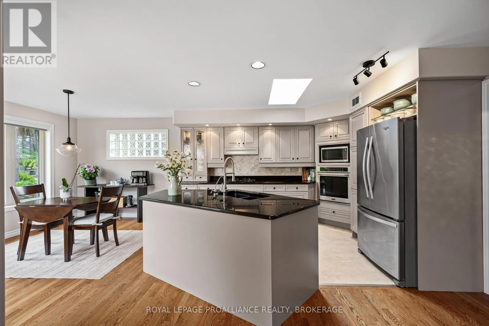 26 KENWOODS CIRCLE
