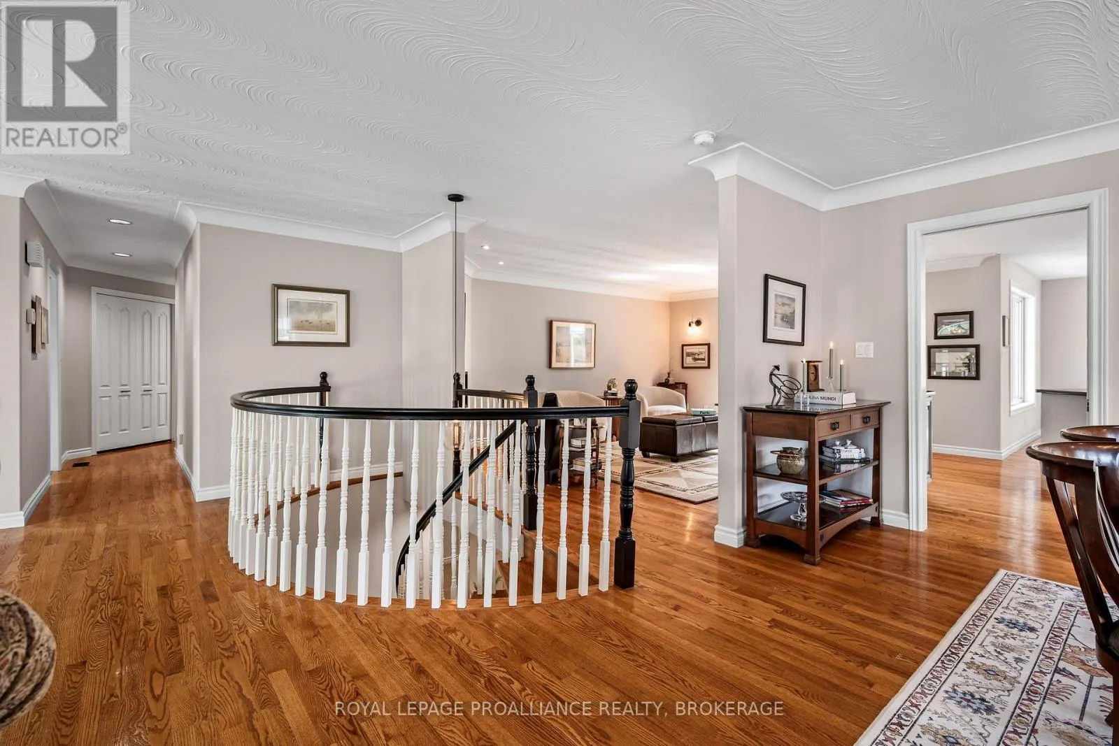 26 KENWOODS CIRCLE