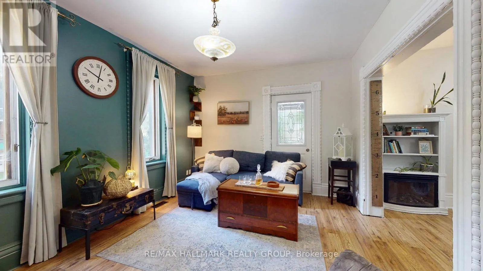 4 FRANKLIN STREET S