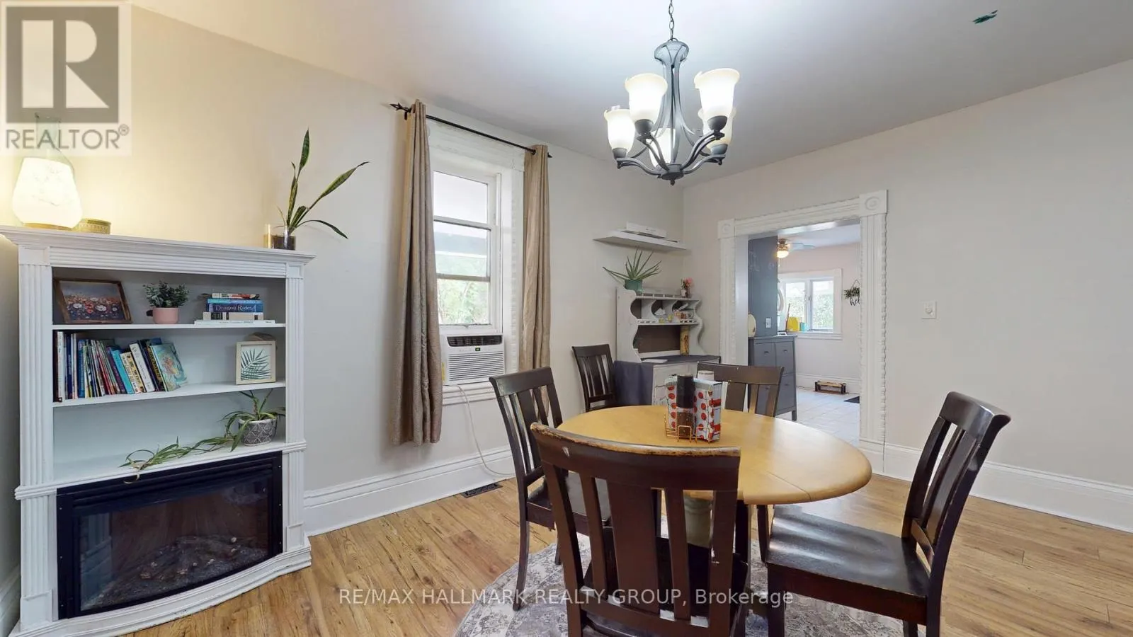 4 FRANKLIN STREET S