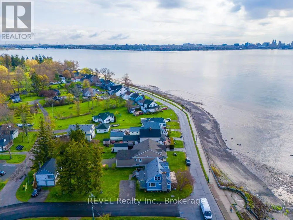 550 LAKESHORE ROAD