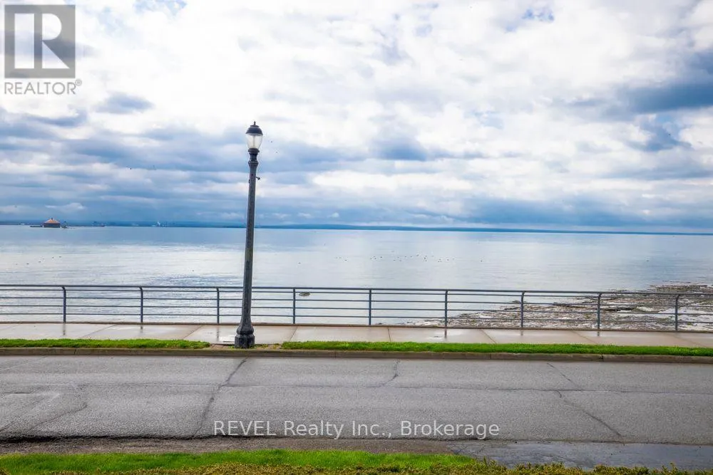550 LAKESHORE ROAD