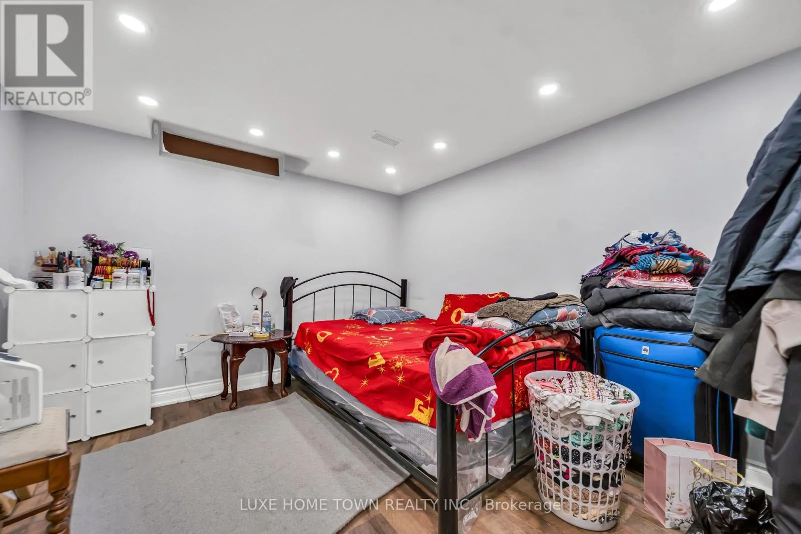 37 FERMAN DRIVE