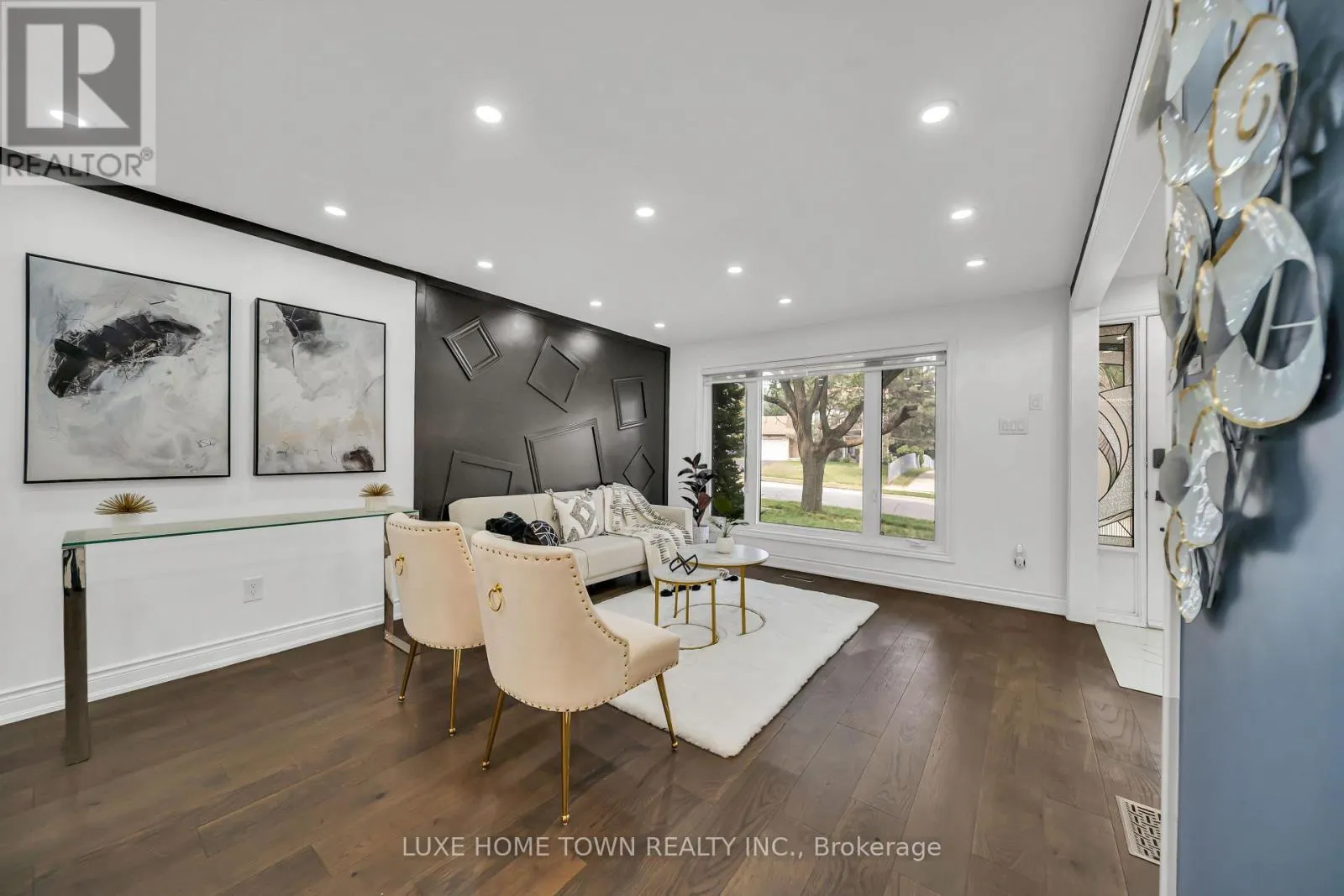 37 FERMAN DRIVE