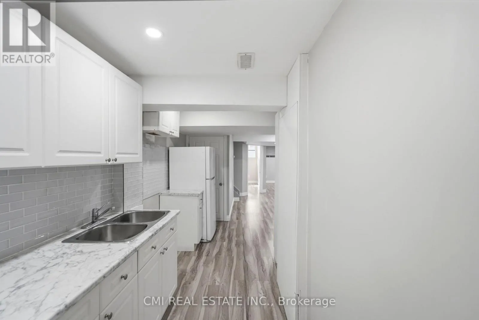 40 - 105 BARD BOULEVARD