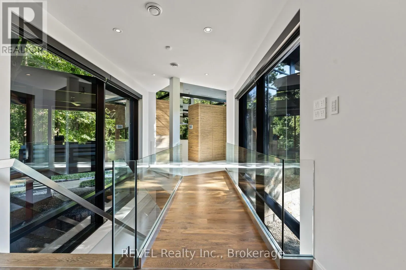 250 CANBORO ROAD