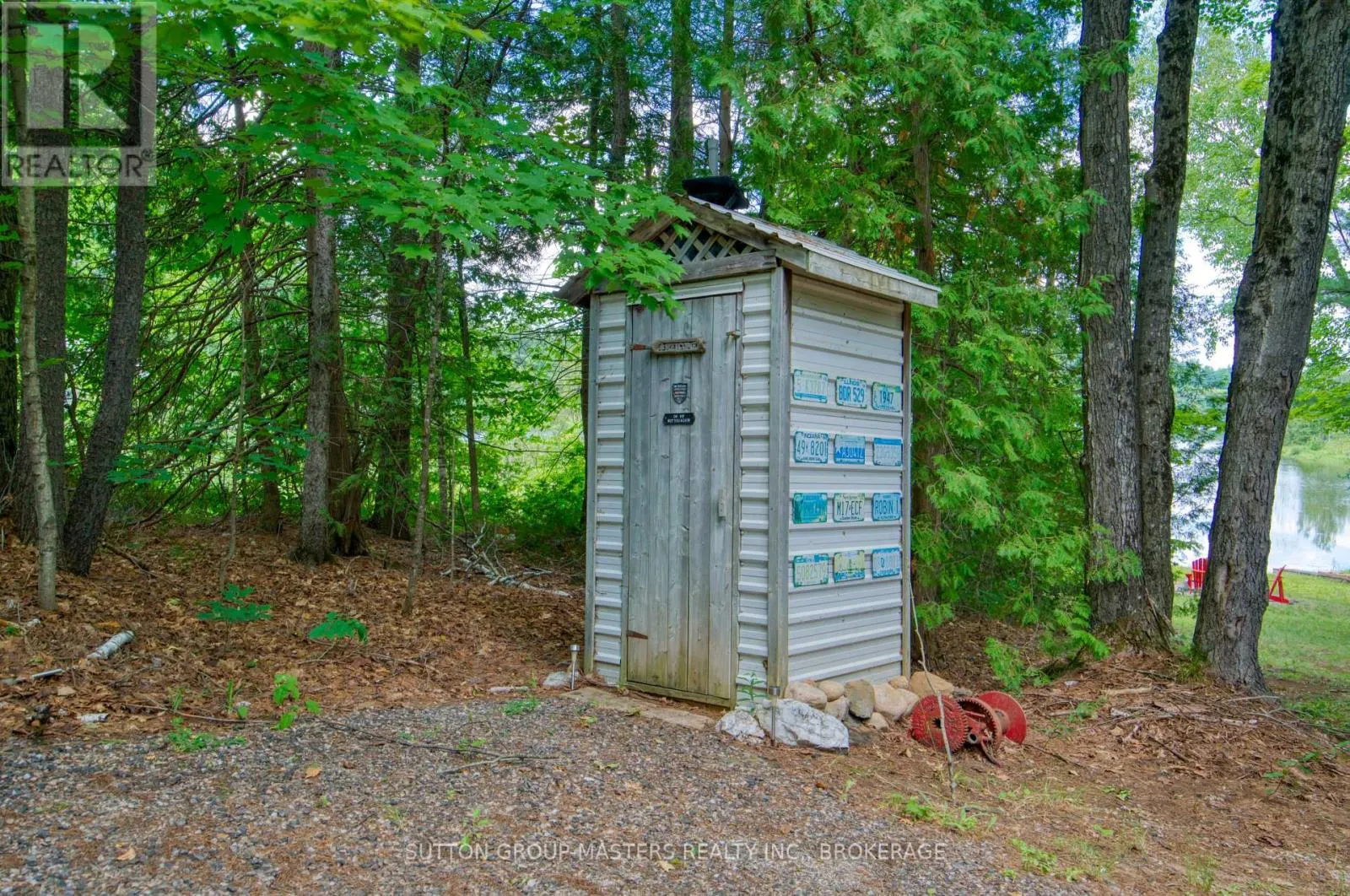 2282 MYERS CAVE ROAD